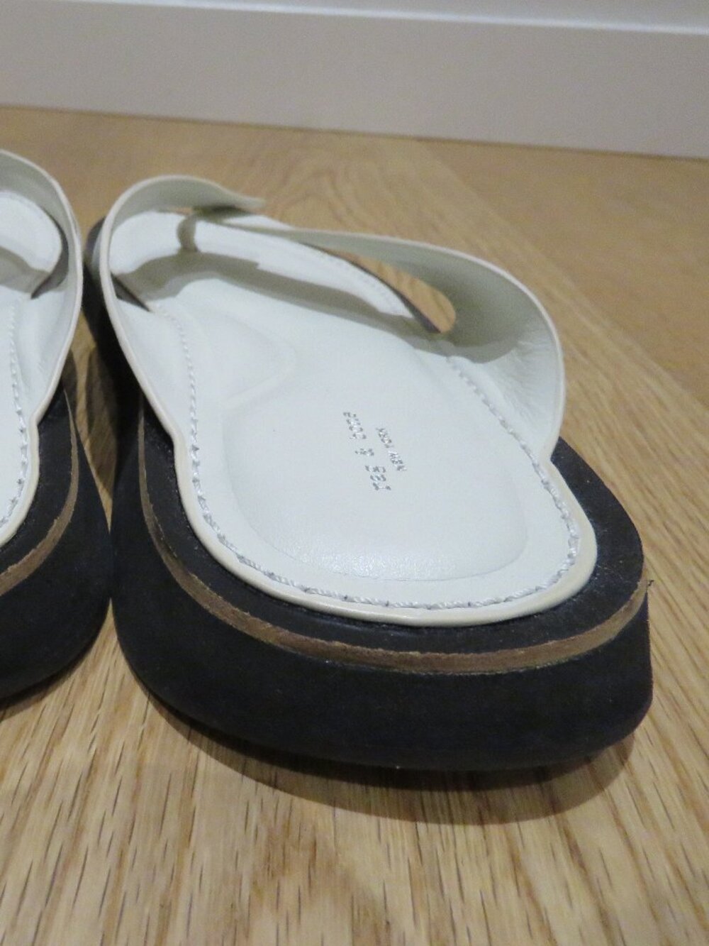 RAG & BONE Parker Thong Sandal Shoe Antique White US 6.5 Minimalist Quiet Luxury - Picture 11 of 13